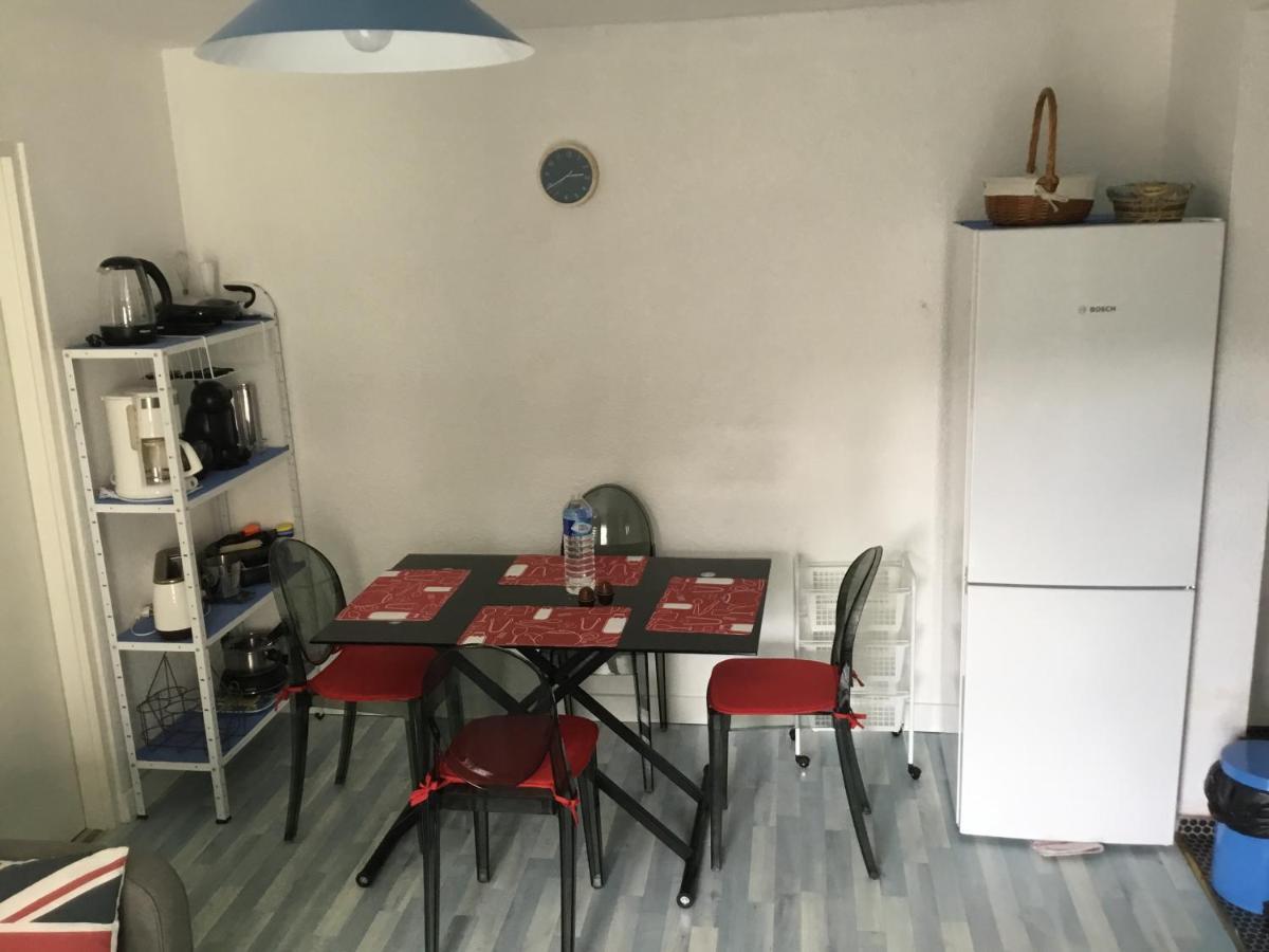 Lo Vedelier D'Aubrac Apartment Laguiole Exterior photo